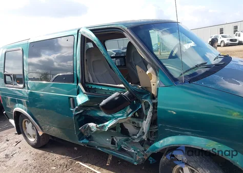 1999 Chevrolet Astro Upfitter Pkg. z USA, uszkodzony, nr VIN 1GBDM19W7XB184567